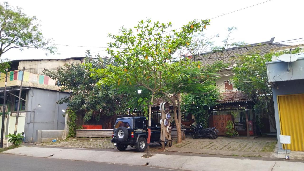 Nusantara Hotel Syariah Jepara Exteriör bild