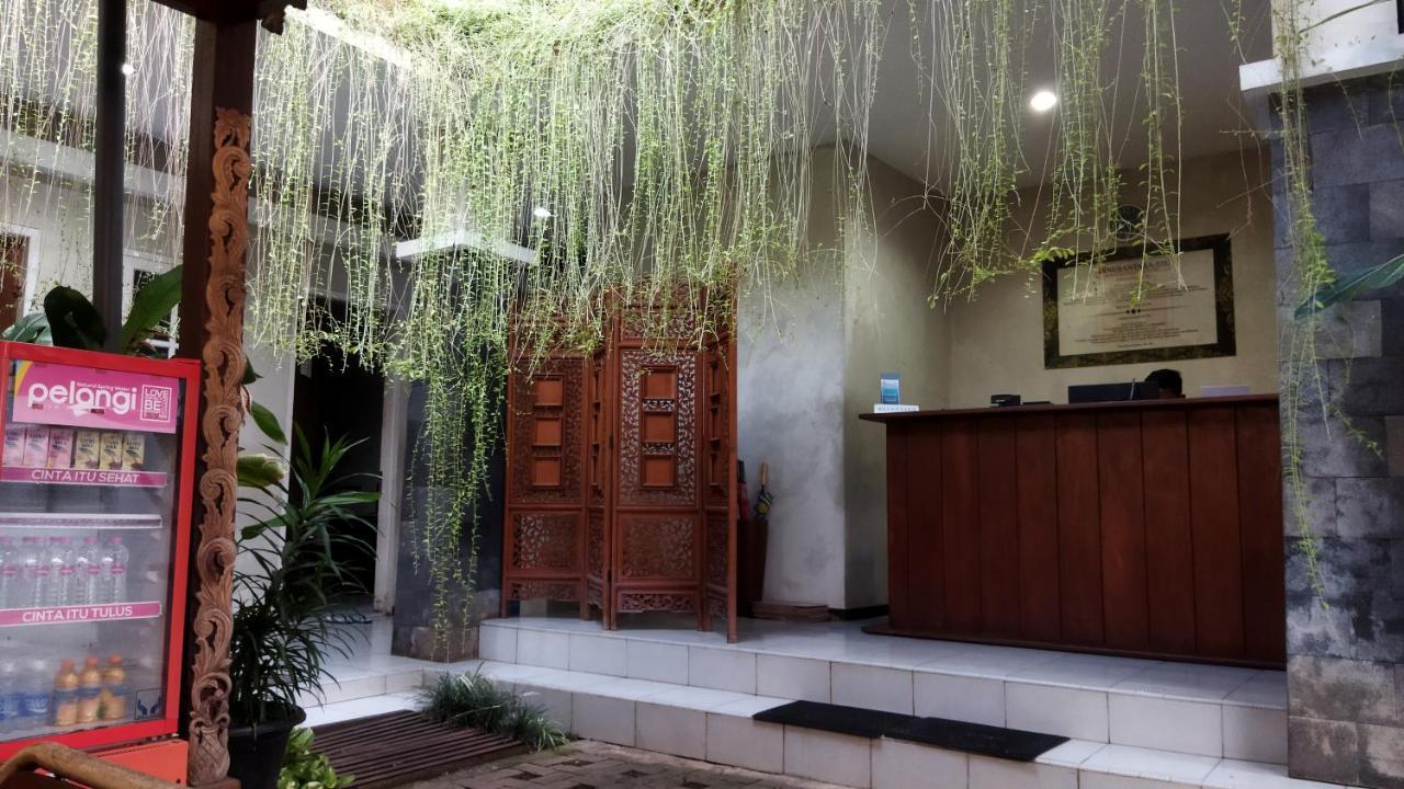 Nusantara Hotel Syariah Jepara Exteriör bild