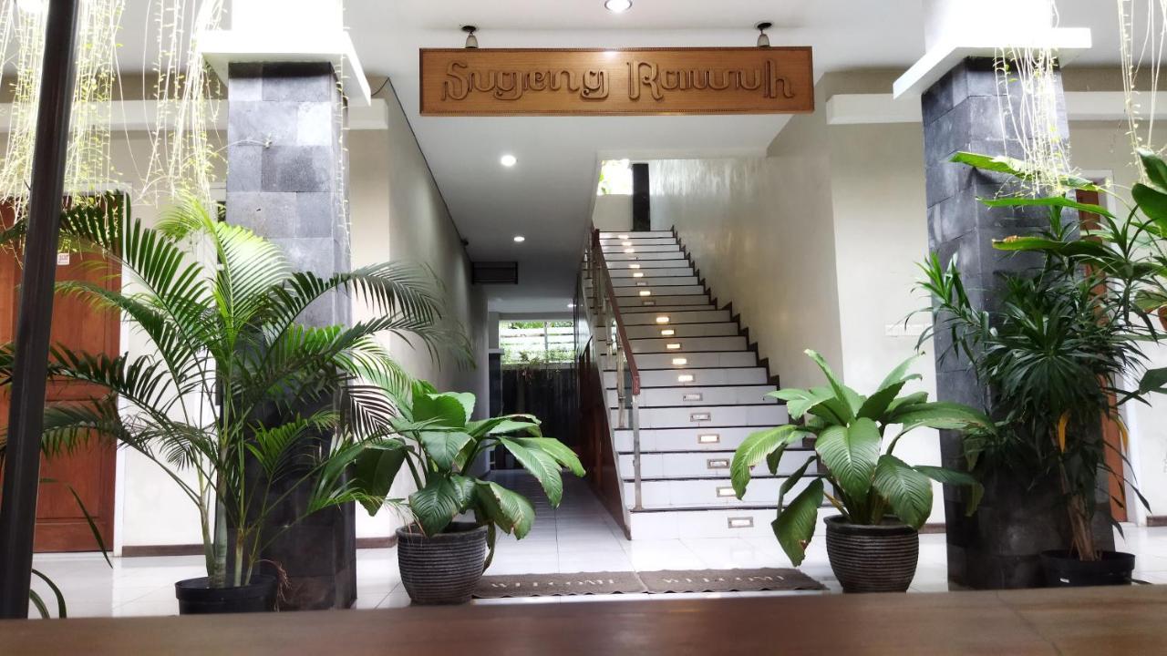 Nusantara Hotel Syariah Jepara Exteriör bild