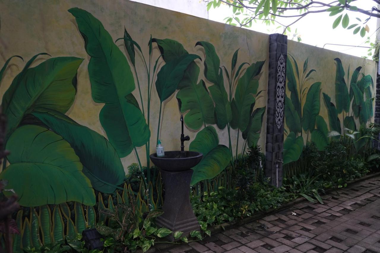 Nusantara Hotel Syariah Jepara Exteriör bild