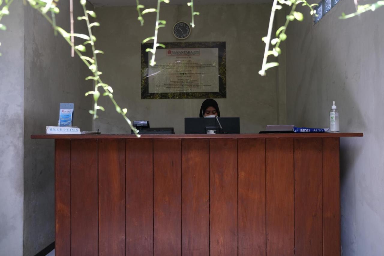 Nusantara Hotel Syariah Jepara Exteriör bild