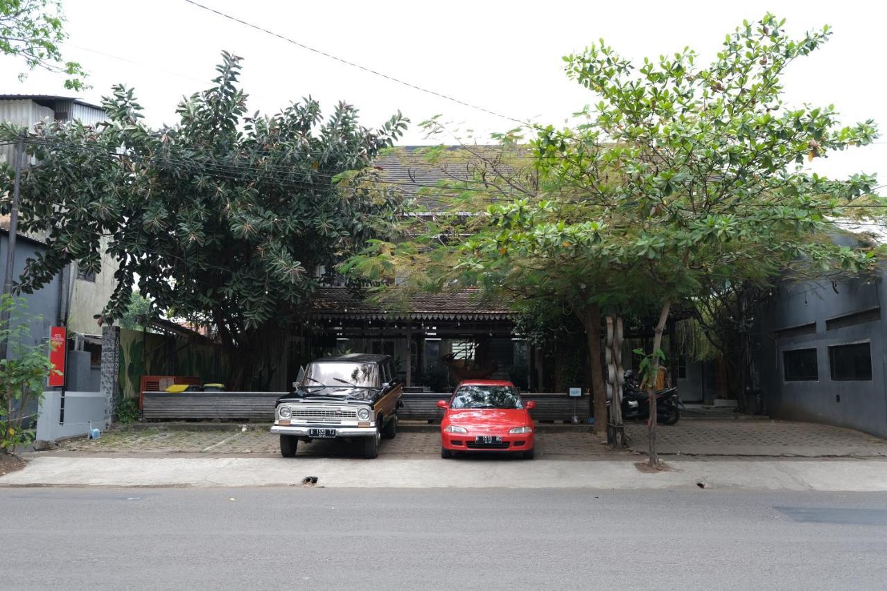 Nusantara Hotel Syariah Jepara Exteriör bild