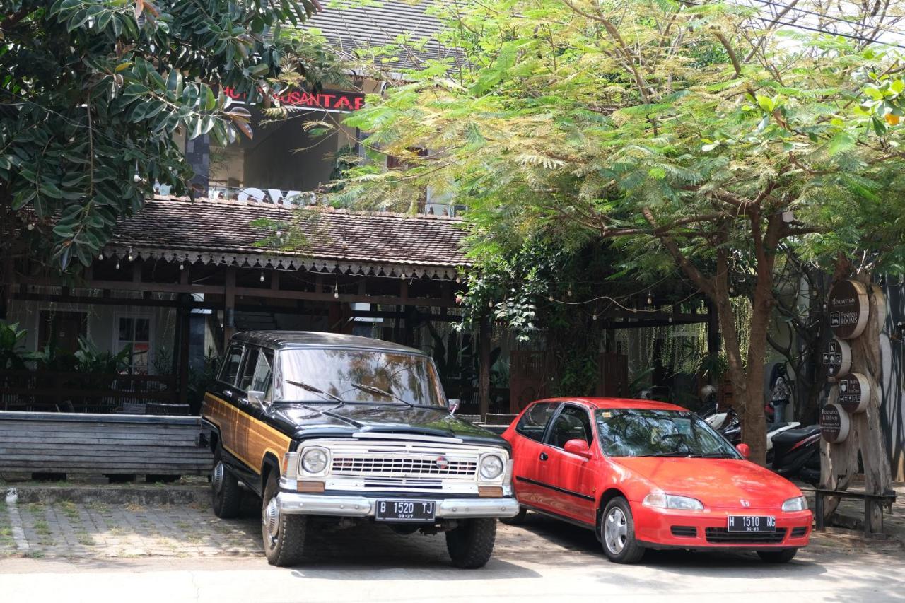 Nusantara Hotel Syariah Jepara Exteriör bild